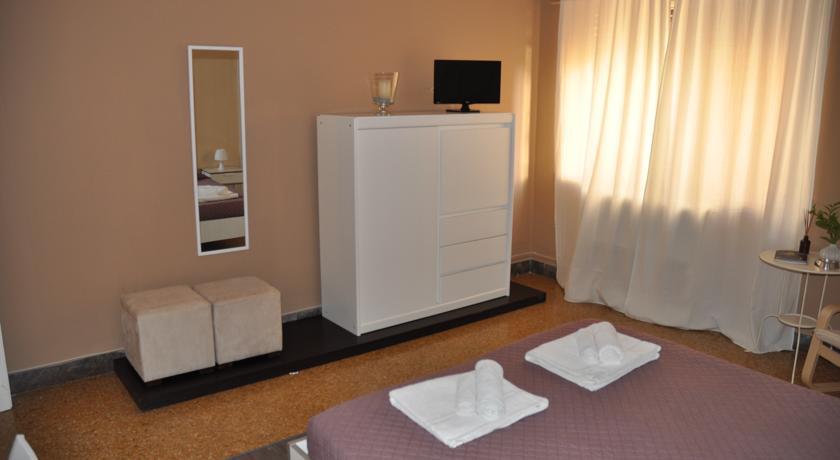Al Giardino Inglese Bed & Breakfast *